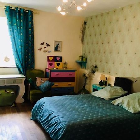 Maison Face A L'Etang Précy Dış mekan fotoğraf